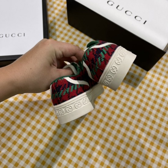 Kids' Shoes