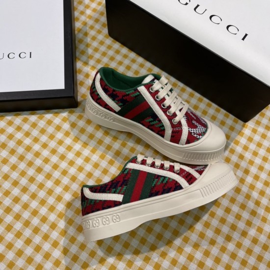 Kids' Shoes