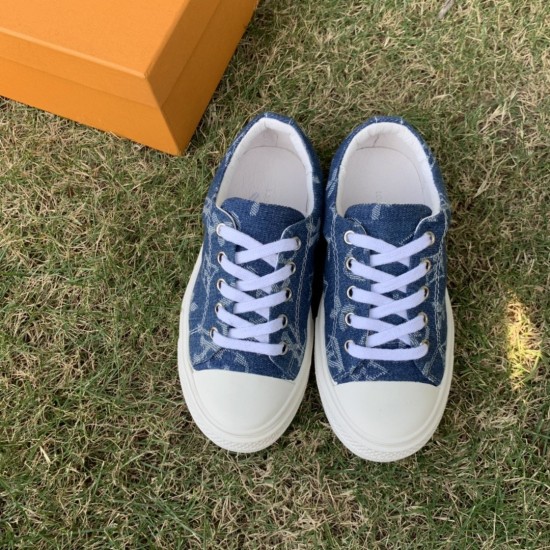 Kids' Shoes