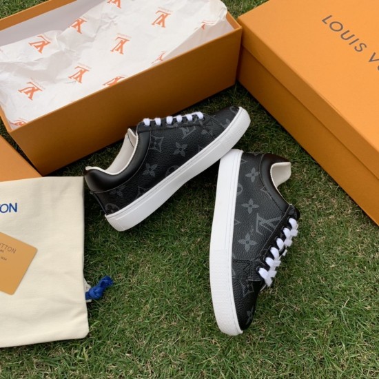 Kids' Shoes