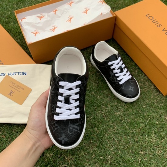 Kids' Shoes