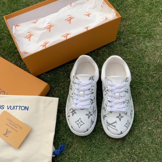 Kids' Shoes