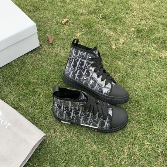Kids' Shoes