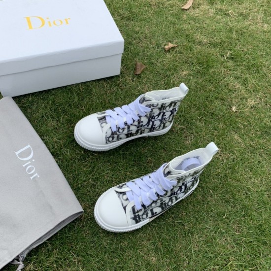 Kids' Shoes