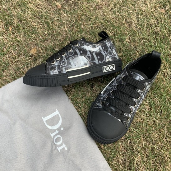 Kids' Shoes