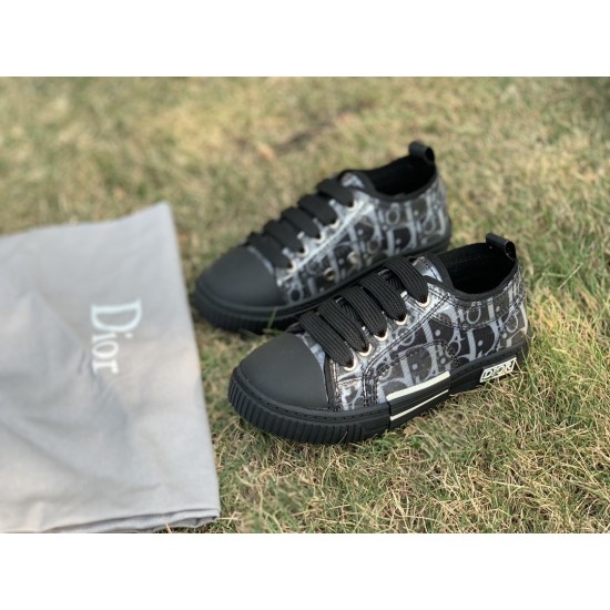 Kids' Shoes