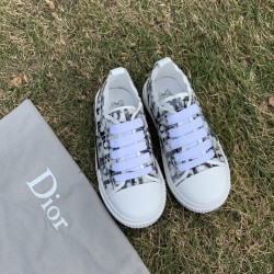 Kids' Shoes