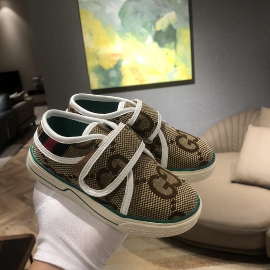 Kids' Shoes