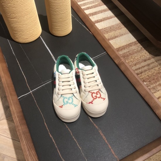 Kids' Shoes