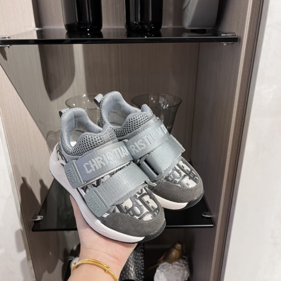 Kids' Shoes