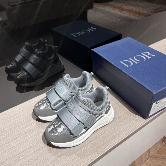 Kids' Shoes