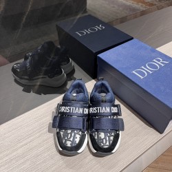 Kids' Shoes