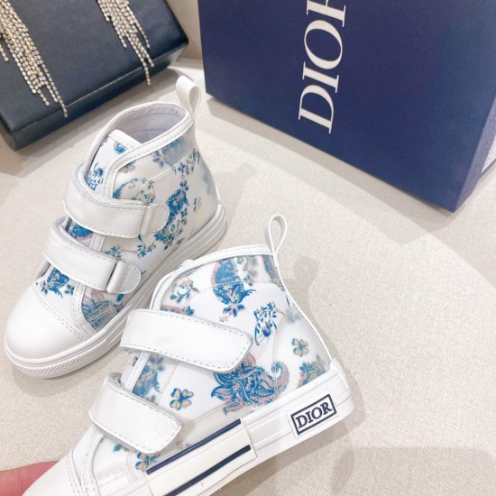 Kids' Shoes