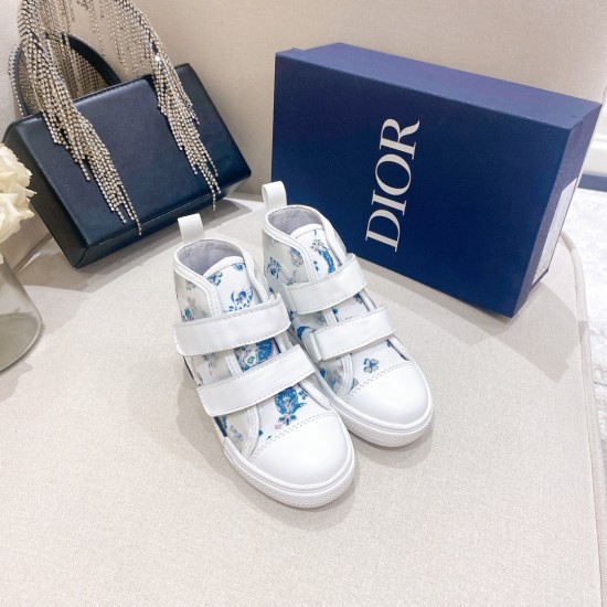 Kids' Shoes
