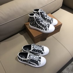Kids' Shoes