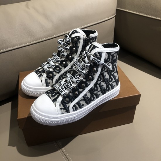 Kids' Shoes