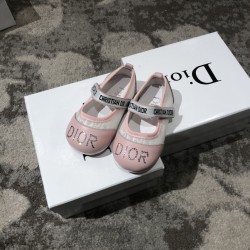 Kids' Shoes
