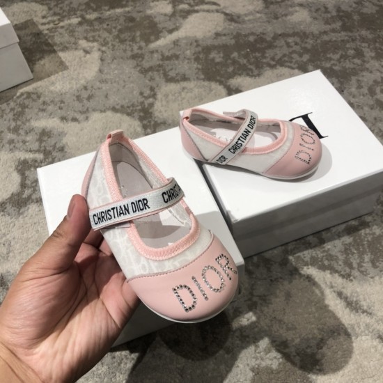 Kids' Shoes