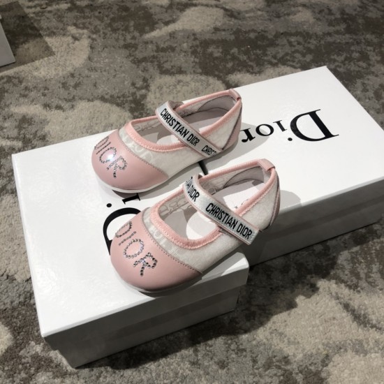Kids' Shoes