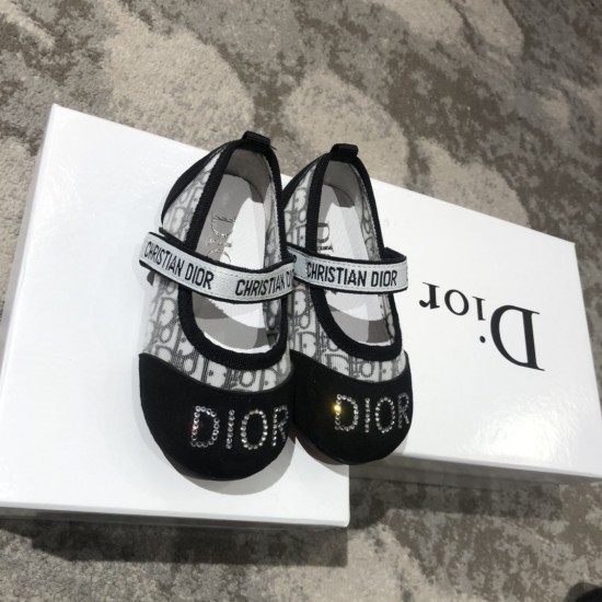 Kids' Shoes