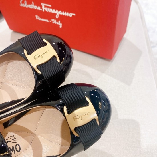 Kids' Shoes