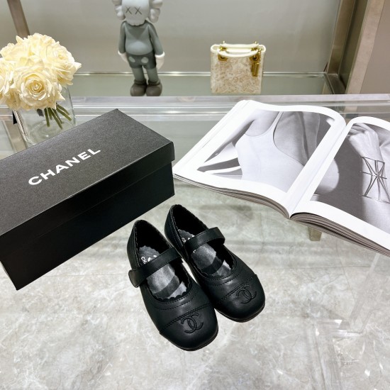 Kids' Shoes