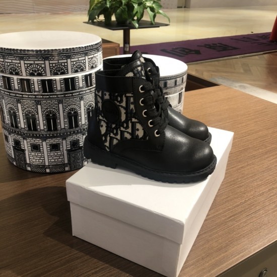 Kids' Shoes