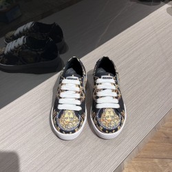 Kids' Shoes