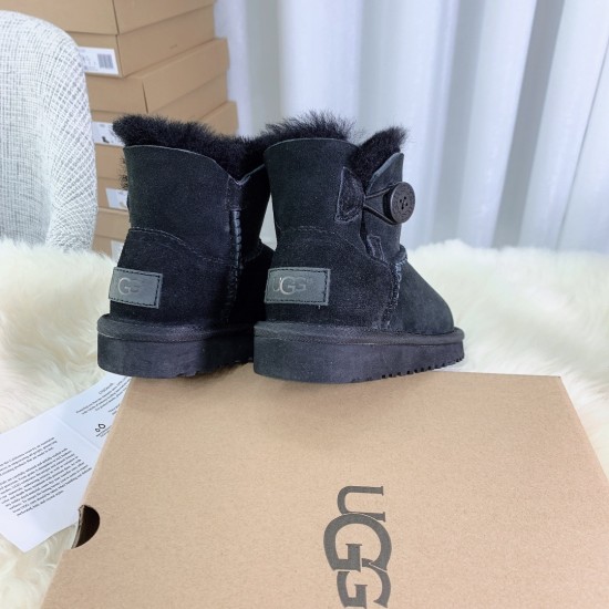 Kids' Shoes