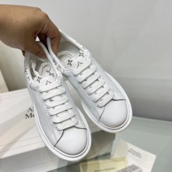 Kids' Shoes