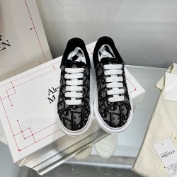 Kids' Shoes