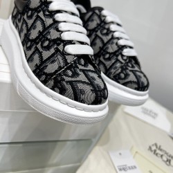 Kids' Shoes