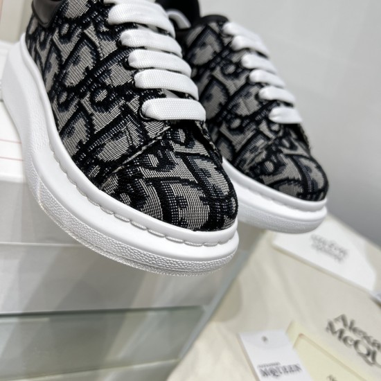 Kids' Shoes