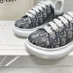 Kids' Shoes