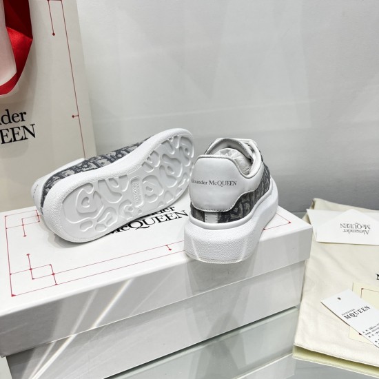 Kids' Shoes