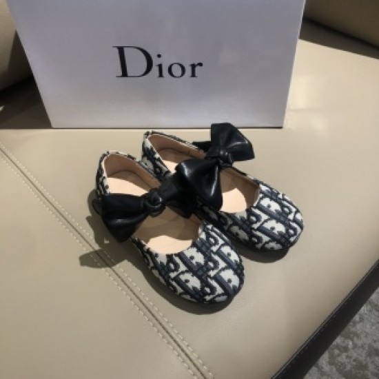 Kids' Shoes