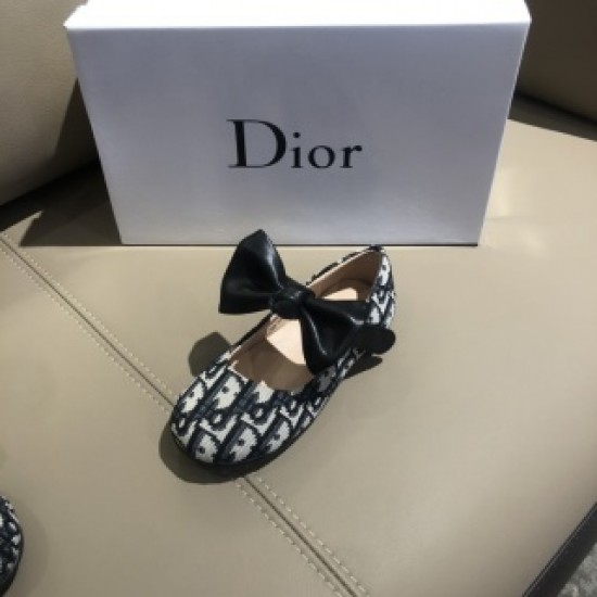 Kids' Shoes