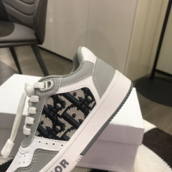 Kids' Shoes