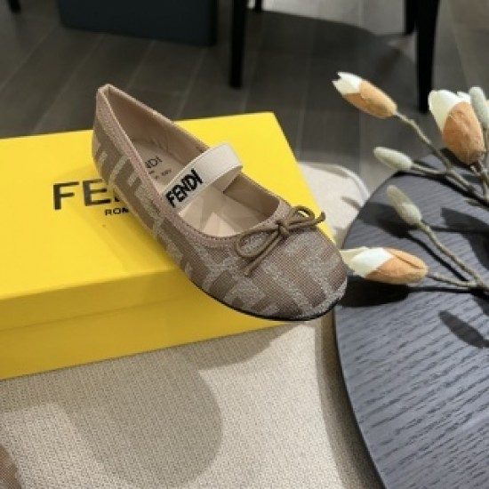 Kids' Shoes