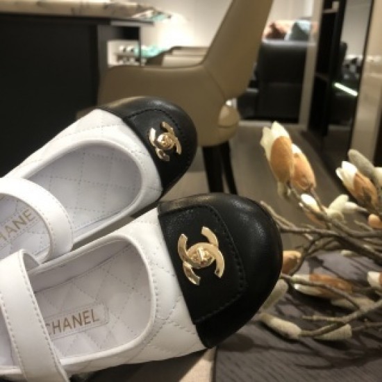Kids' Shoes