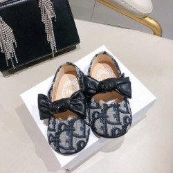 Kids' Shoes