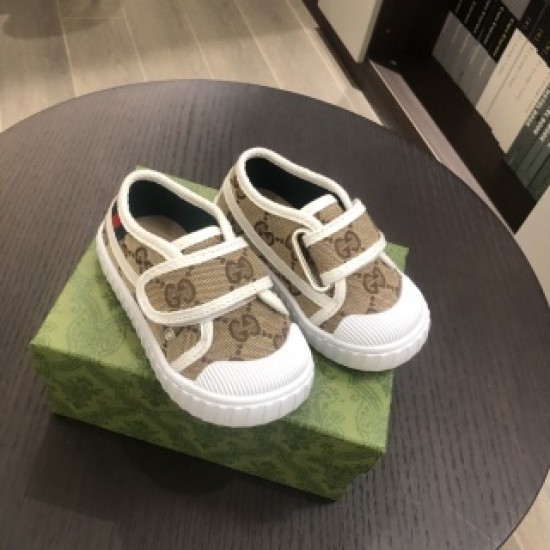 Kids' Shoes