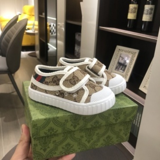 Kids' Shoes