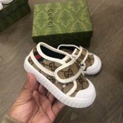 Kids' Shoes