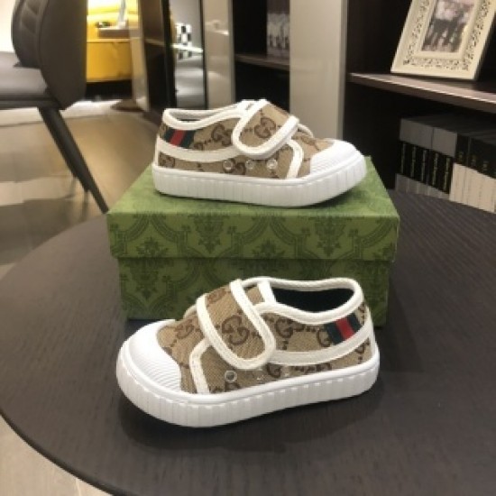 Kids' Shoes