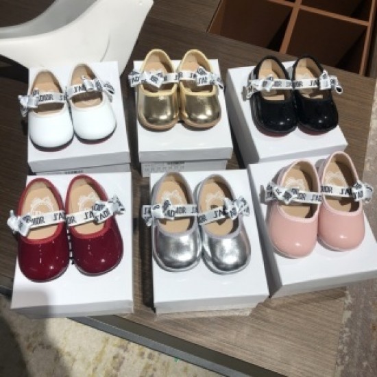 Kids' Shoes