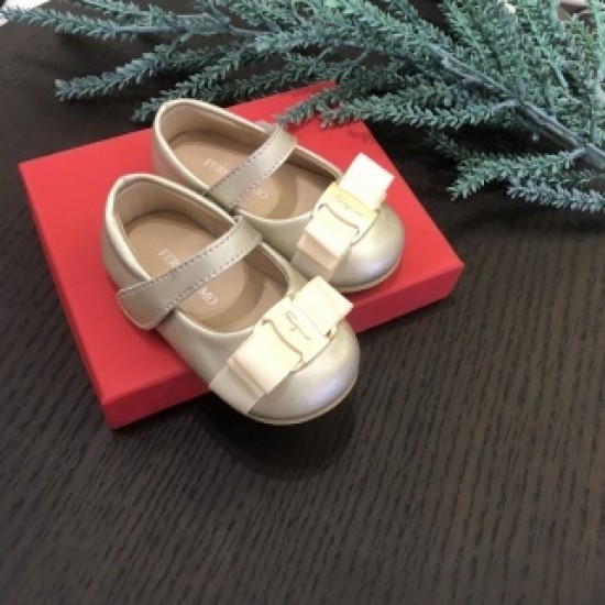 Kids' Shoes