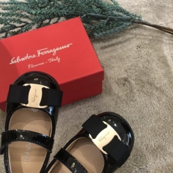 Kids' Shoes