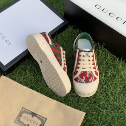 Kids' Shoes