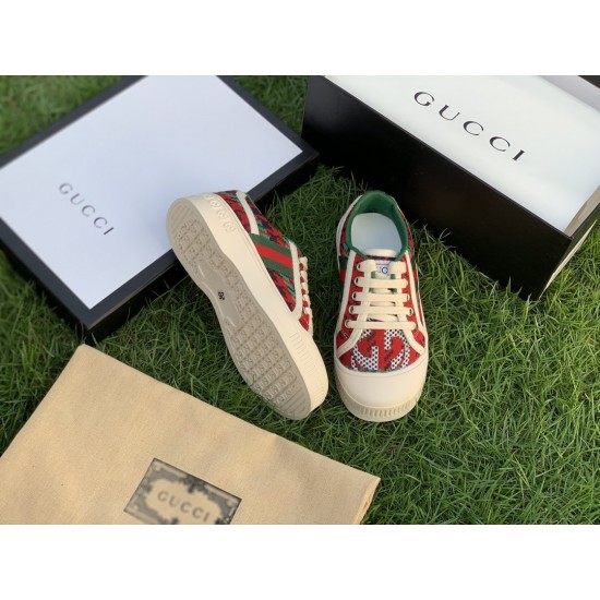 Kids' Shoes